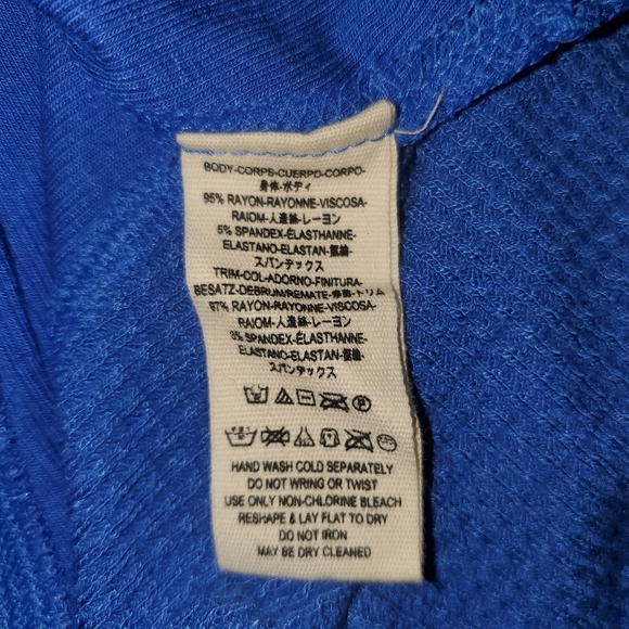 NWT Free People Cobalt Blue High Low Thermal with Thumb Holes Size Small - Picture 10 of 10